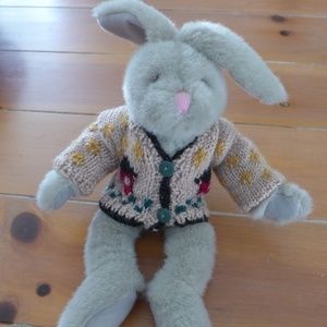 Stuffed gray bunny rabbit with 3 outfits NWOT